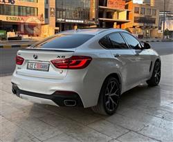 بی ئێم دەبڵیو X6